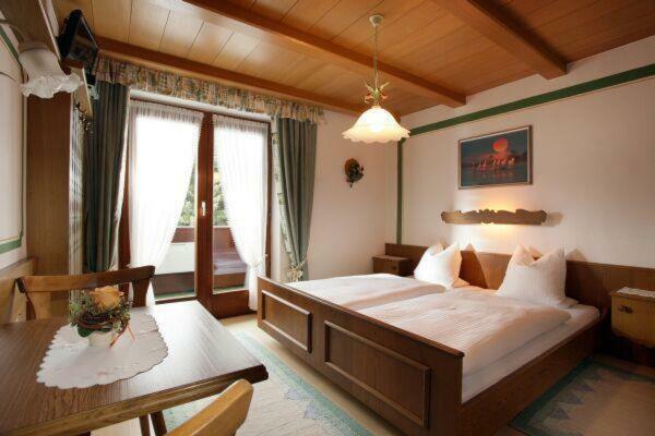 Haus Dittrich Apartment เคิร์ชแบร์ก อิน ทิโรล ภายนอก รูปภาพ
